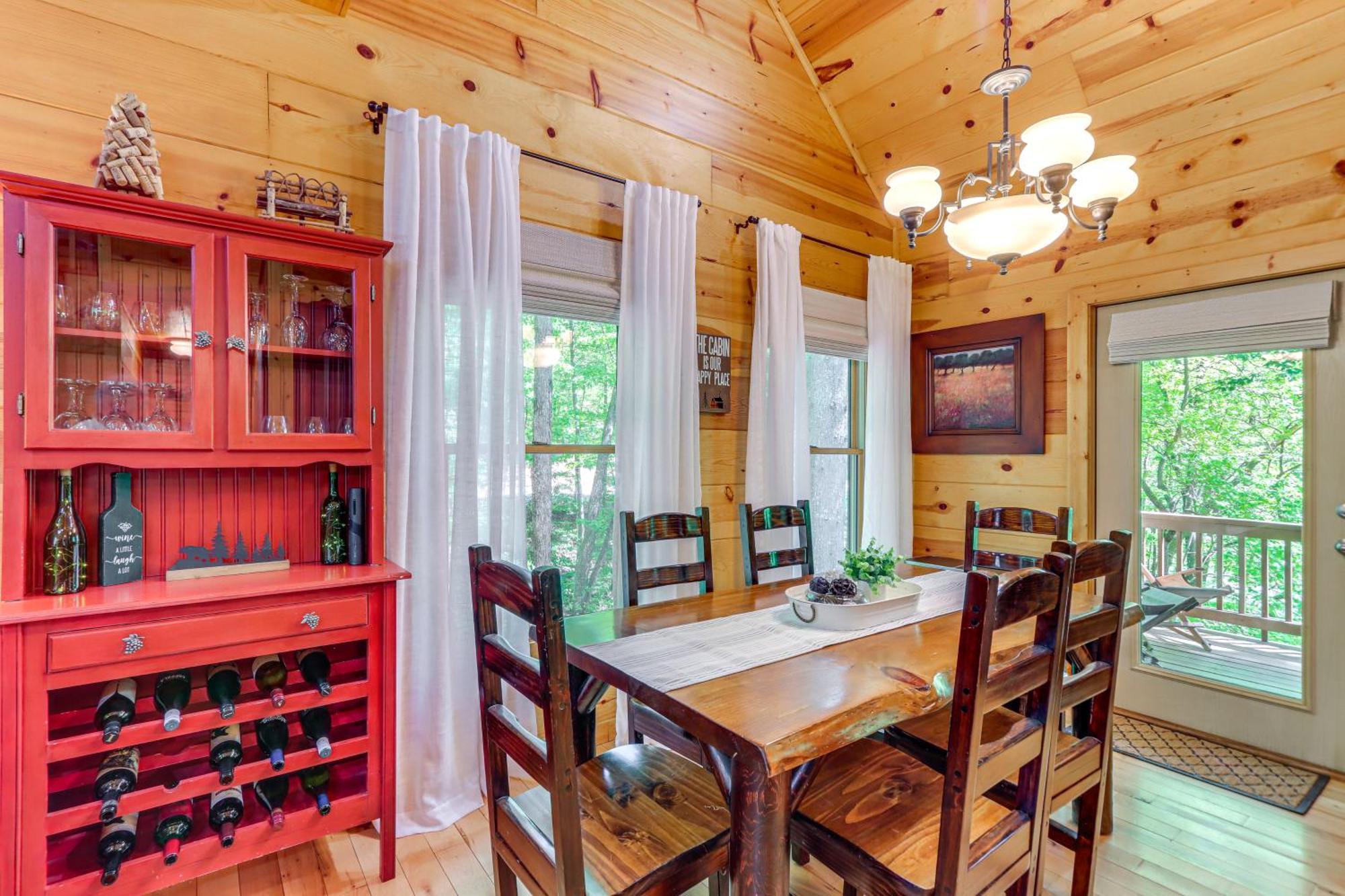 Lakeside Cabin Game Room, Dock, Orchard, Wineries Ellijay Exteriör bild